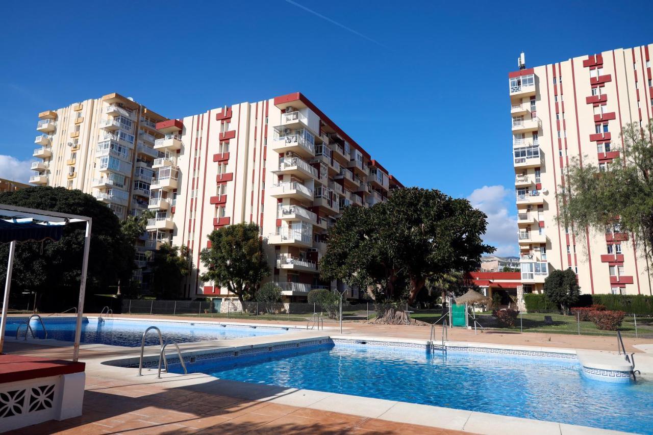 Apartamentos DC Benalmádena Exterior foto